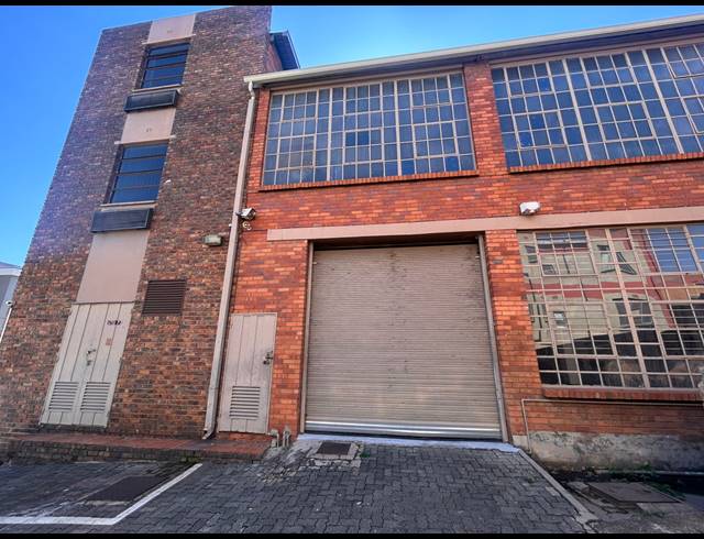 641M² WAREHOUSE TO LET IN WYNBERG